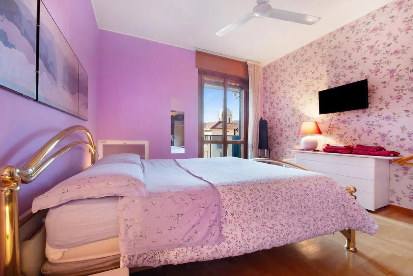 Appartamento House Of Roses Con Vista Duomo Como Luaran gambar
